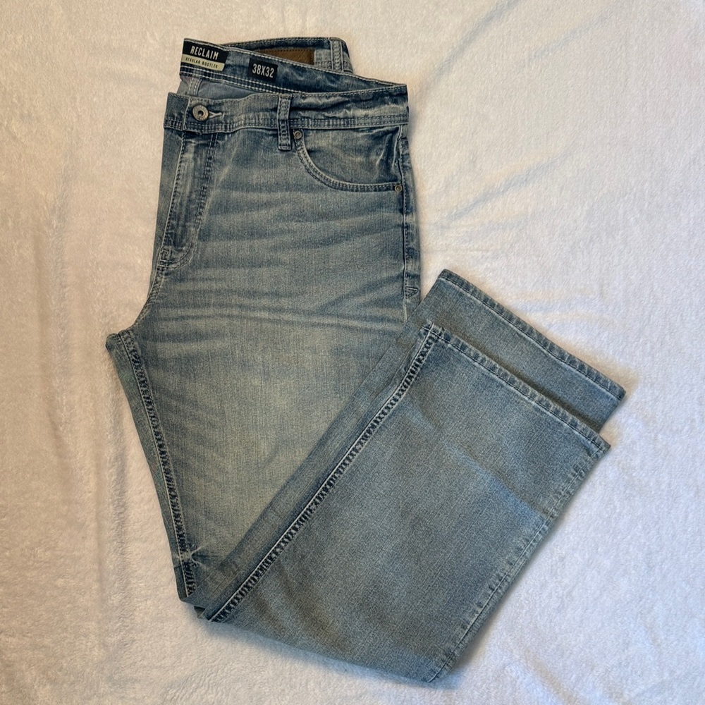 Reclaim Men’s Buckle Jeans *NEW* 38x32